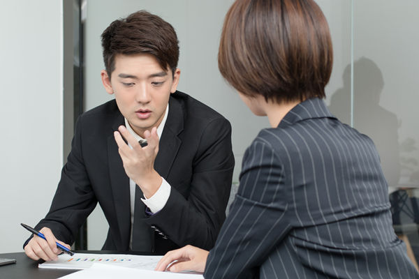 績(jī)效培訓(xùn)：提升技能，提高員工績(jī)效