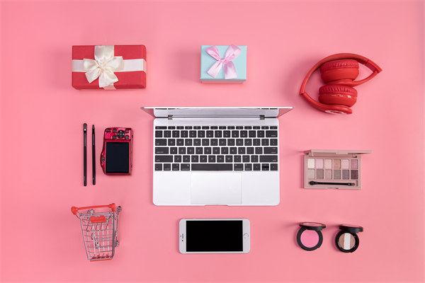 創(chuàng)新企業(yè)管理模式，引領(lǐng)行業(yè)變革，塑造品牌力量