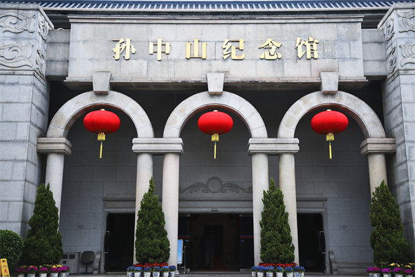 如何選擇具有實(shí)戰(zhàn)經(jīng)驗(yàn)適合企業(yè)的中山管理咨詢(xún)機(jī)構(gòu)？