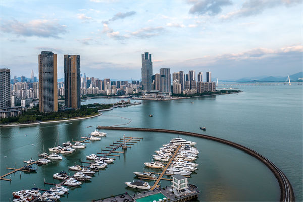 如何判斷深圳戰(zhàn)略咨詢公司的策略建議是否可行？