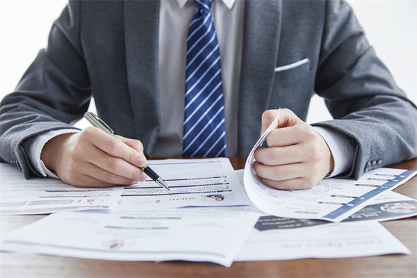 招聘效率低下，人力資源管理如何優(yōu)化流程精準(zhǔn)引才？