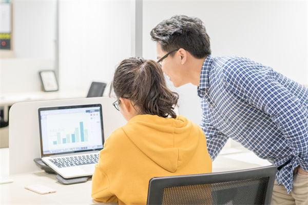 企業(yè)文化難以傳承，新員工融入慢，如何打造強(qiáng)滲透文化？