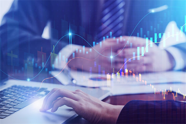 美線貨運訂艙就像“搶票”，制造業(yè)有什么看法？