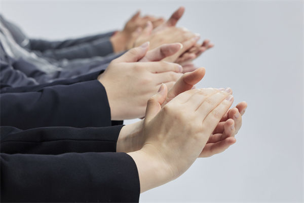 企業(yè)文化管理為何總走樣？這些隱性斷層您察覺了嗎？