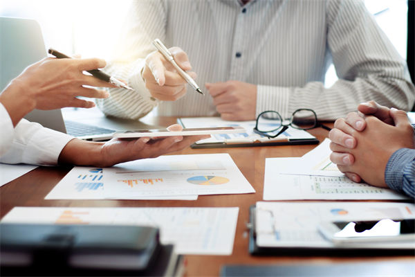 團(tuán)隊(duì)積極性持續(xù)低迷，薪酬咨詢能否撬動(dòng)深層動(dòng)力？