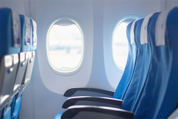 航空公司故意調(diào)低溫度賣毛毯？企業(yè)有何營銷啟示？