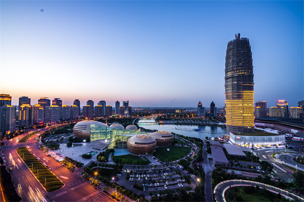 鄭州管理咨詢機(jī)構(gòu)若不懂本地產(chǎn)業(yè)邏輯，怎幫企業(yè)踩準(zhǔn)發(fā)展節(jié)奏？